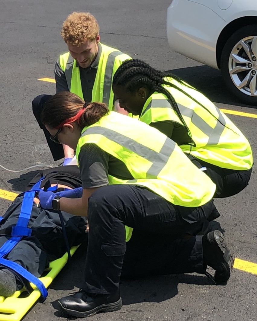 EMT students practice their skills